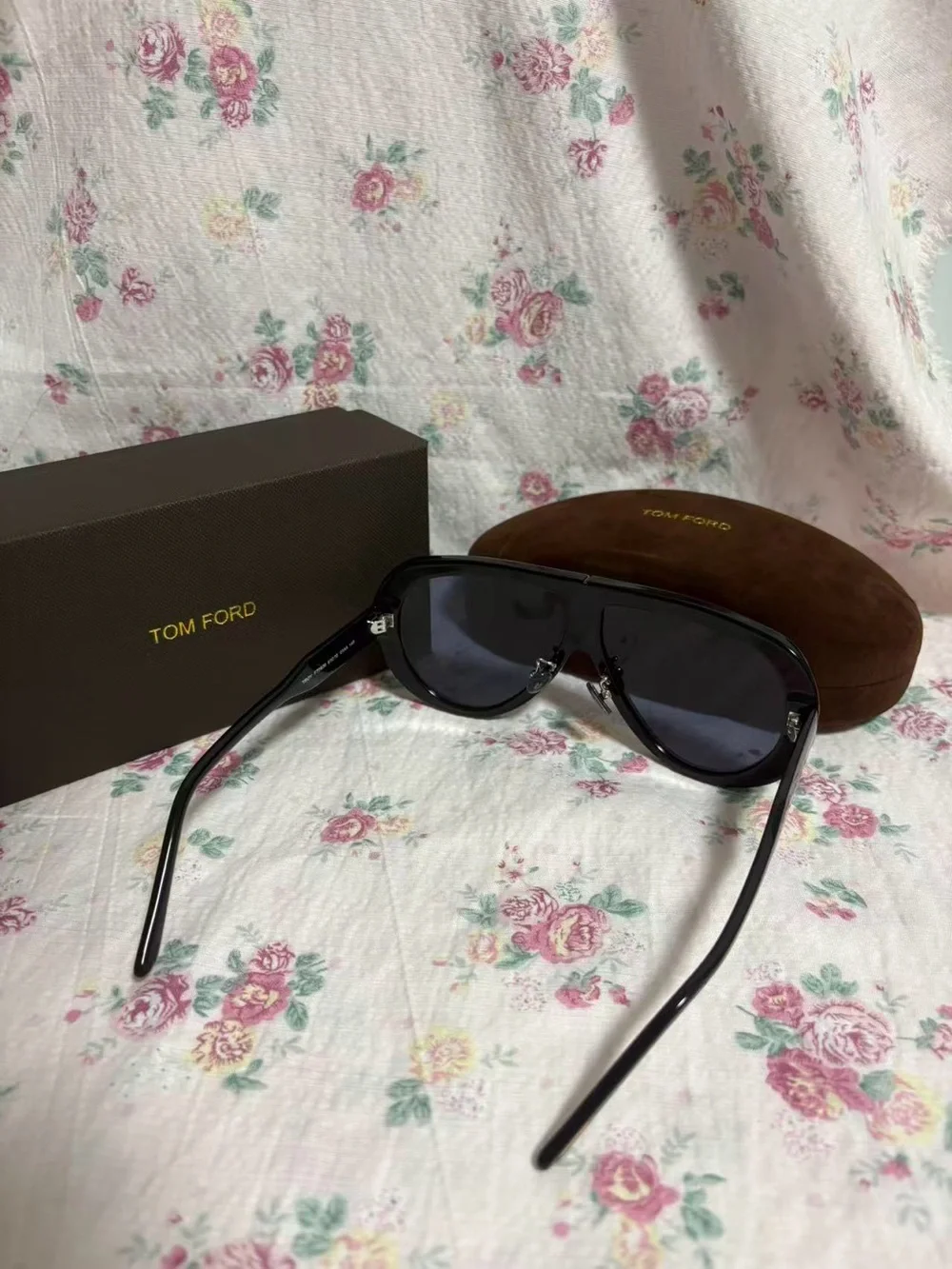 Tom Ford bold oversized